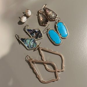 5 pairs of Kendra Scott earrings